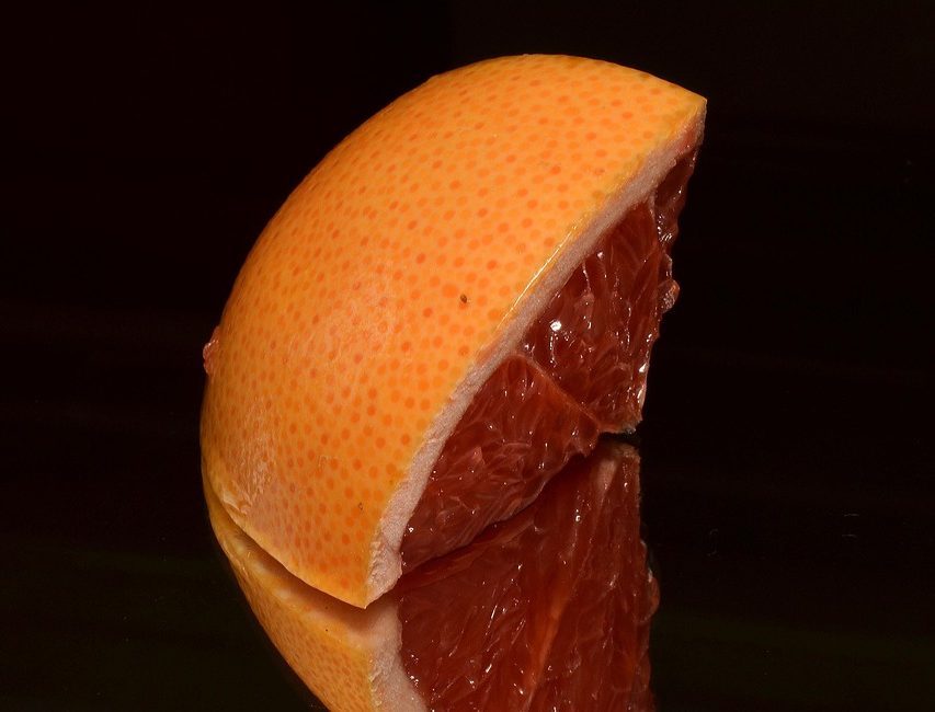 H BY MAIA GRAPEFRUIT AND ORANGE OIL